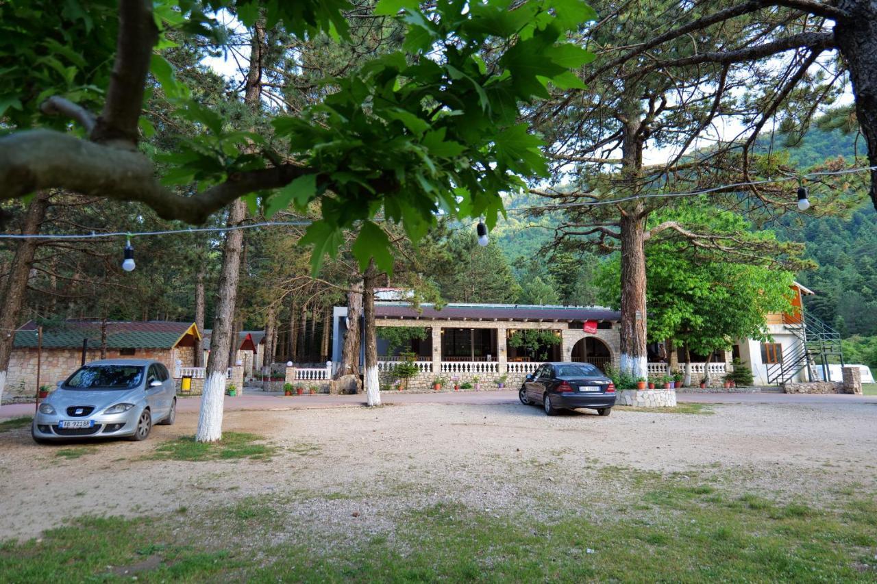 Guesthouse Hamiti Llogara Dukat المظهر الخارجي الصورة
